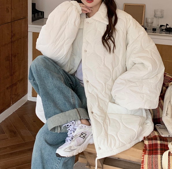 오버핏 퀼팅 누빔 패딩 점퍼 자켓 경량 안감 털 카라넥 빅사이즈 깔깔이 루즈핏 겨울 가을 9번째 이미지