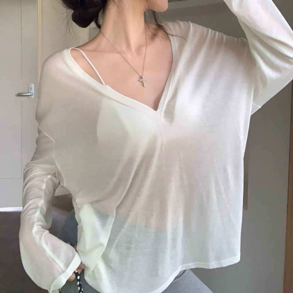 브이넥 루즈핏 시스루 레이어드 긴팔티 MAIN_0 이미지
