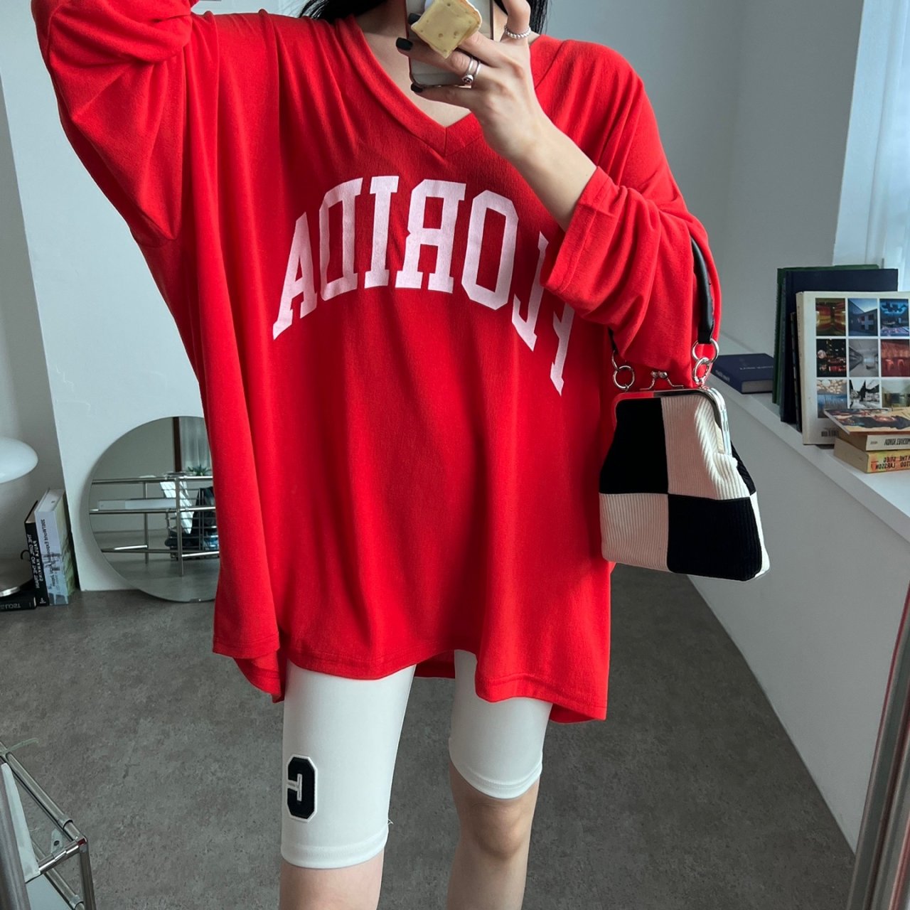 빅사이즈 오버핏 긴팔 롱 티셔츠 루즈핏 임산부 임부복 박시핏 박스티 시스루 나염 힙커버 8번째 이미지