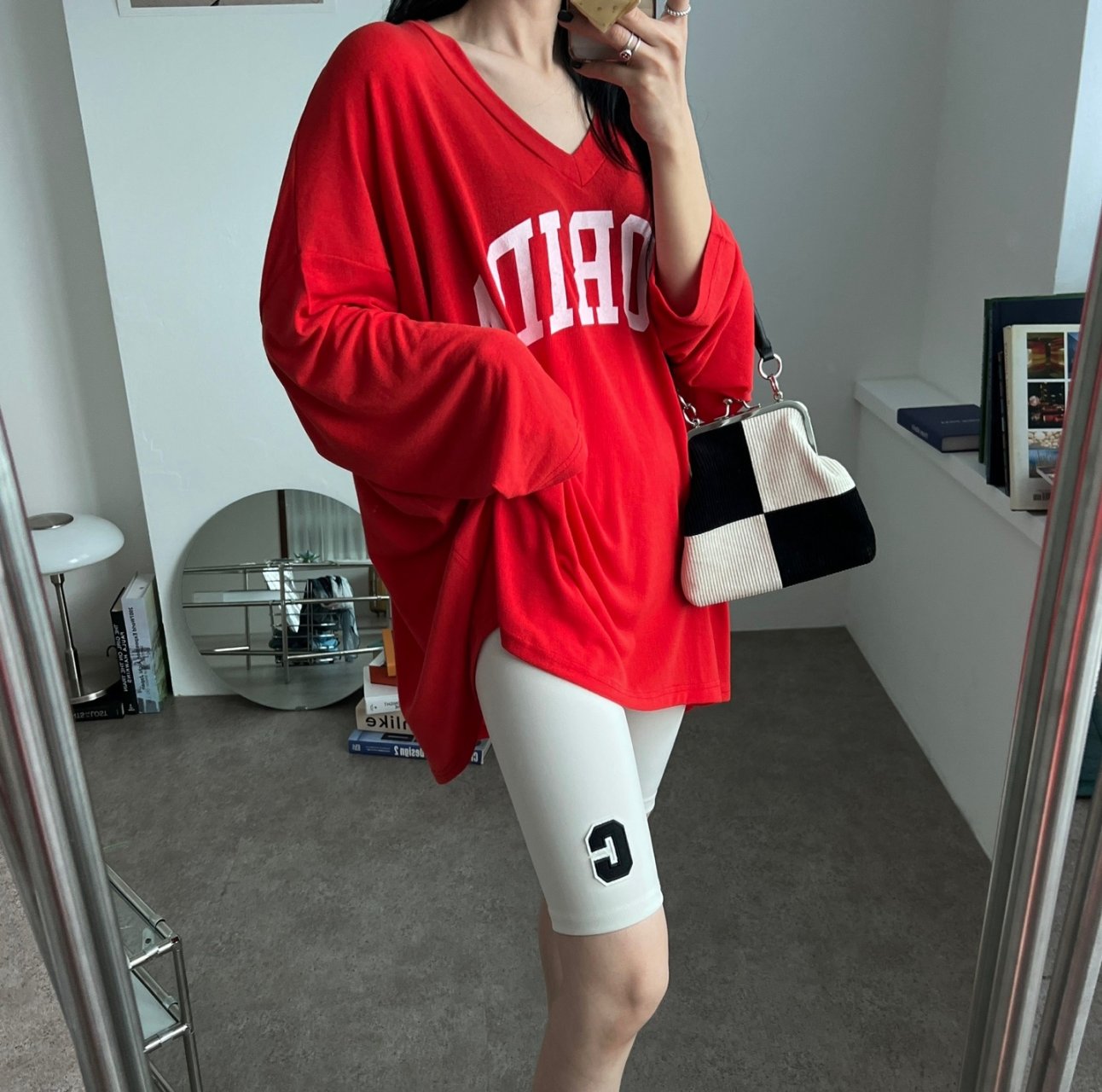 빅사이즈 오버핏 긴팔 롱 티셔츠 루즈핏 임산부 임부복 박시핏 박스티 시스루 나염 힙커버 9번째 이미지