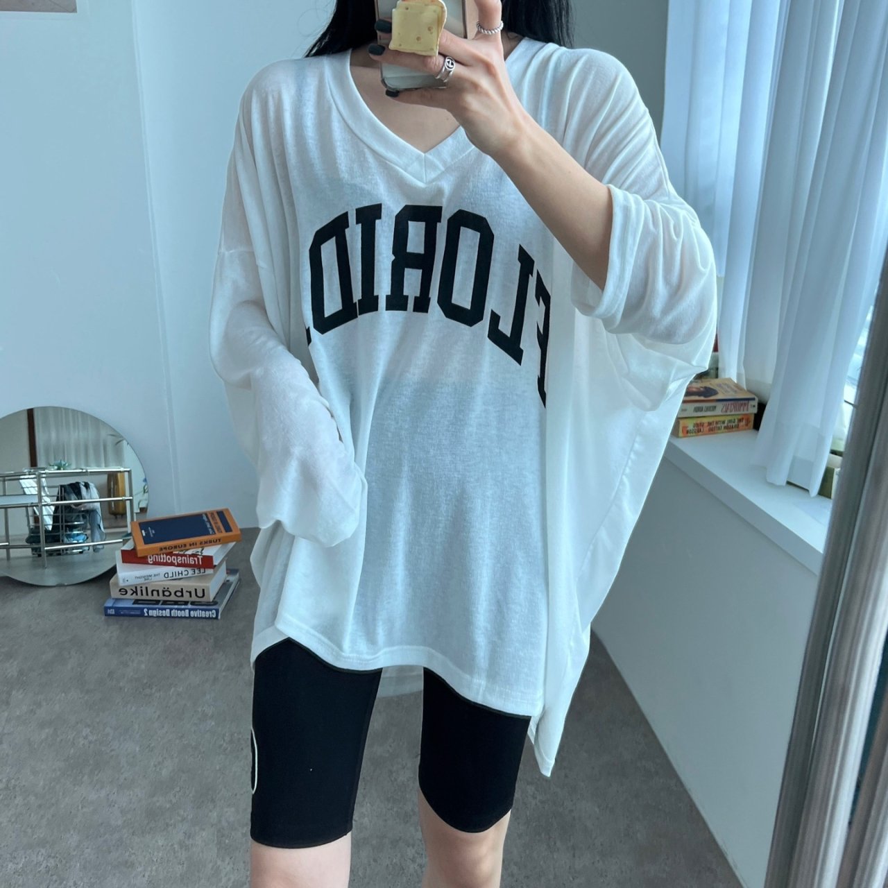 빅사이즈 오버핏 긴팔 롱 티셔츠 루즈핏 임산부 임부복 박시핏 박스티 시스루 나염 힙커버 4번째 이미지