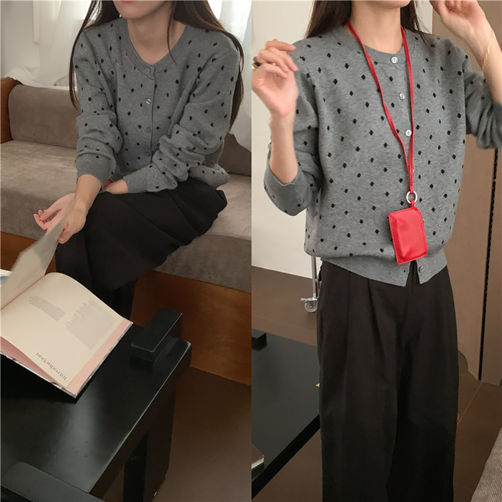 심플한 도트 니트 가디건 MAIN_0 이미지