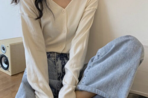 데일리 브이넥 버튼 니트 가디건 MAIN_0 이미지